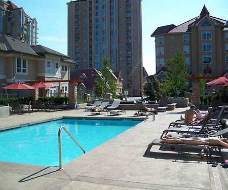 Waterscapes Resort By Dkra Kelowna Luaran gambar