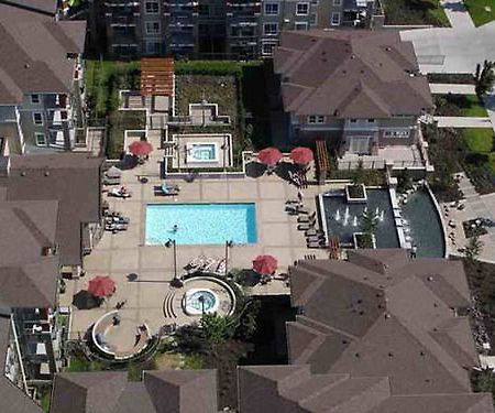 Waterscapes Resort By Dkra Kelowna Luaran gambar